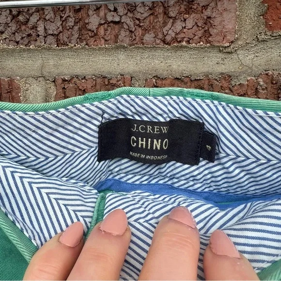J. Crew Chino Mint Green Mid Rise Shorts - Picture 4 of 4
